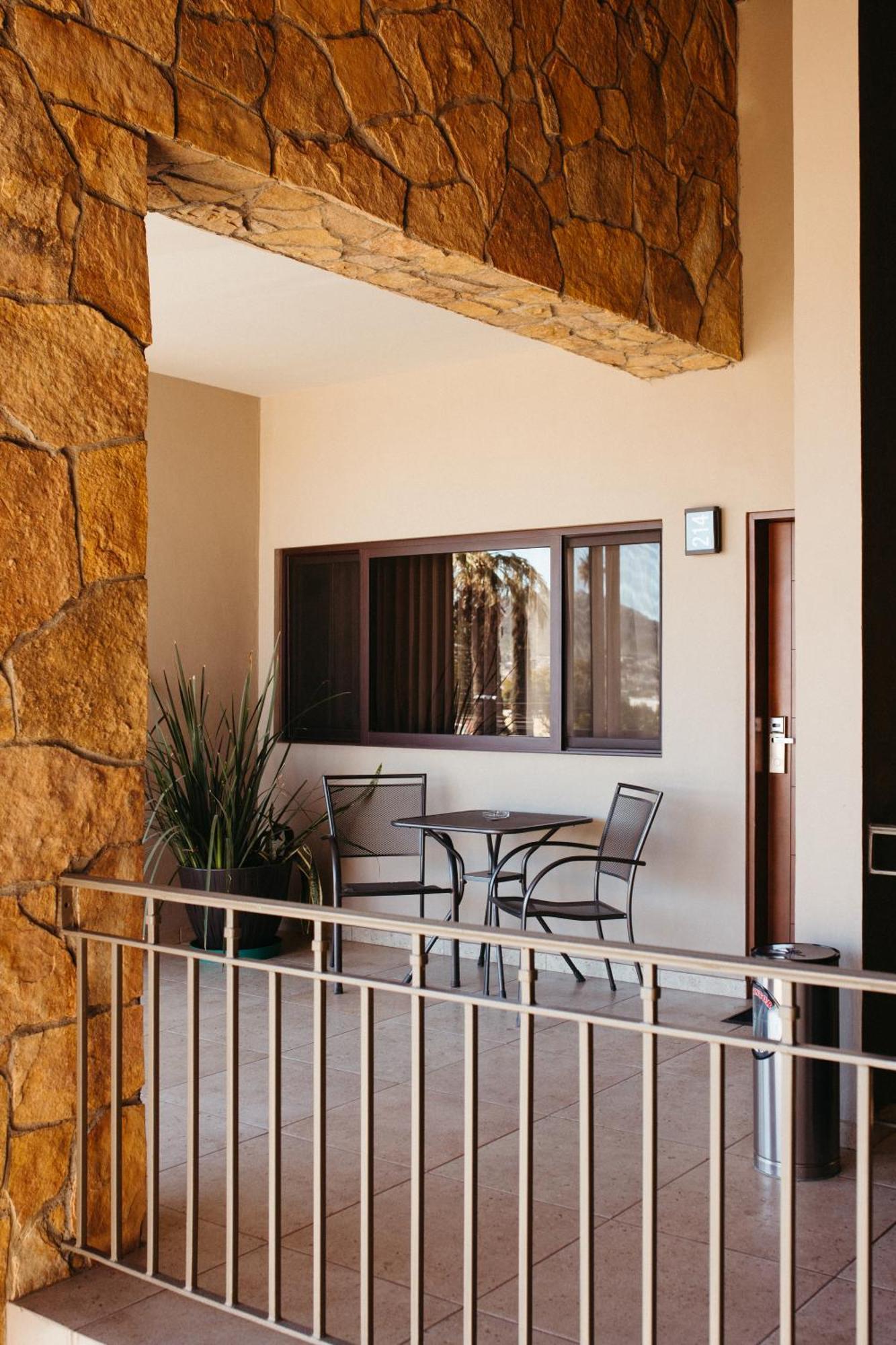 Hotel El Dorado Tecate Εξωτερικό φωτογραφία